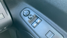 Vauxhall Combo Life 100kW Design XL 52kWh 5dr Auto [7 Seat] Electric Estate